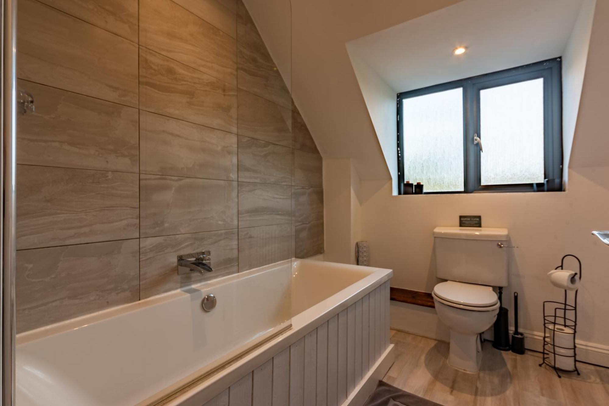 Cotswold Holiday Let With Hot Tub - The Old Garage Chipping Norton Zewnętrze zdjęcie